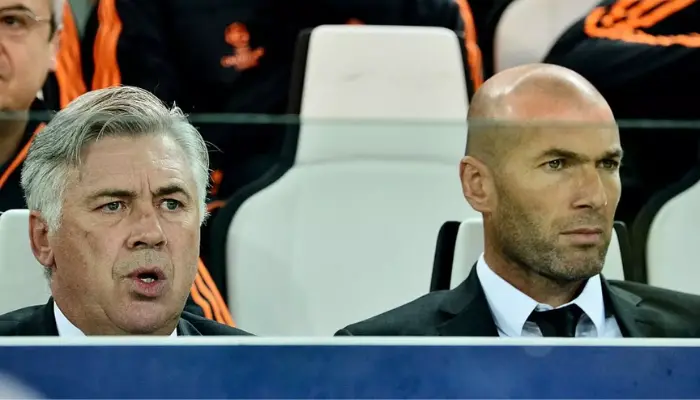 Ancelotti từng muốn bỏ mặc Zidane vì tội tập trung muộn.png