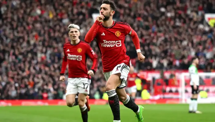 Bruno Fernandes gỡ hòa cho MU ngay đầu hiệp hai