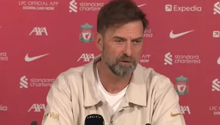 Jurgen Klopp phản ứng về quyết định của Xavi Alonso