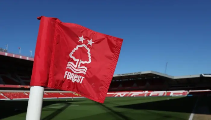 Nottingham Forest đang trải qua giai đoạn khủng hoảng khi bị trừ 4 điểm trên BXH