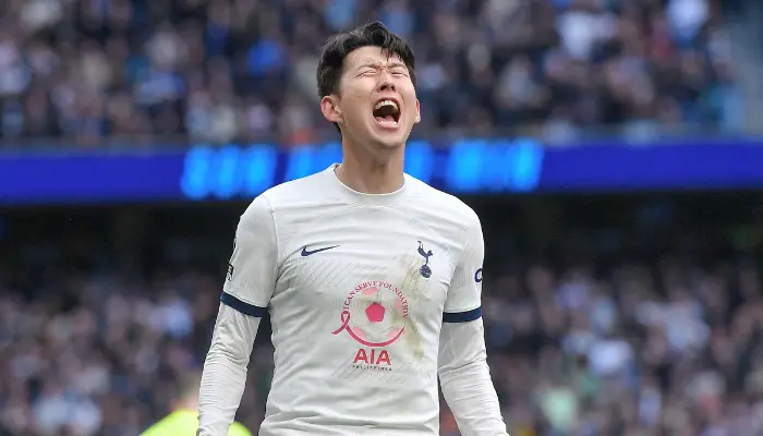 Son Heung-min tiếc nuối sau cú dứt điểm bị hai cột dọc từ chối