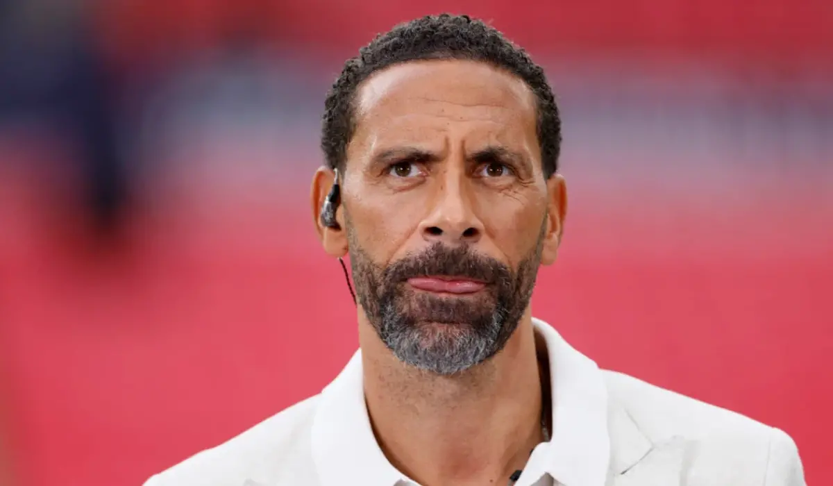 Rio Ferdinand phát biểu.