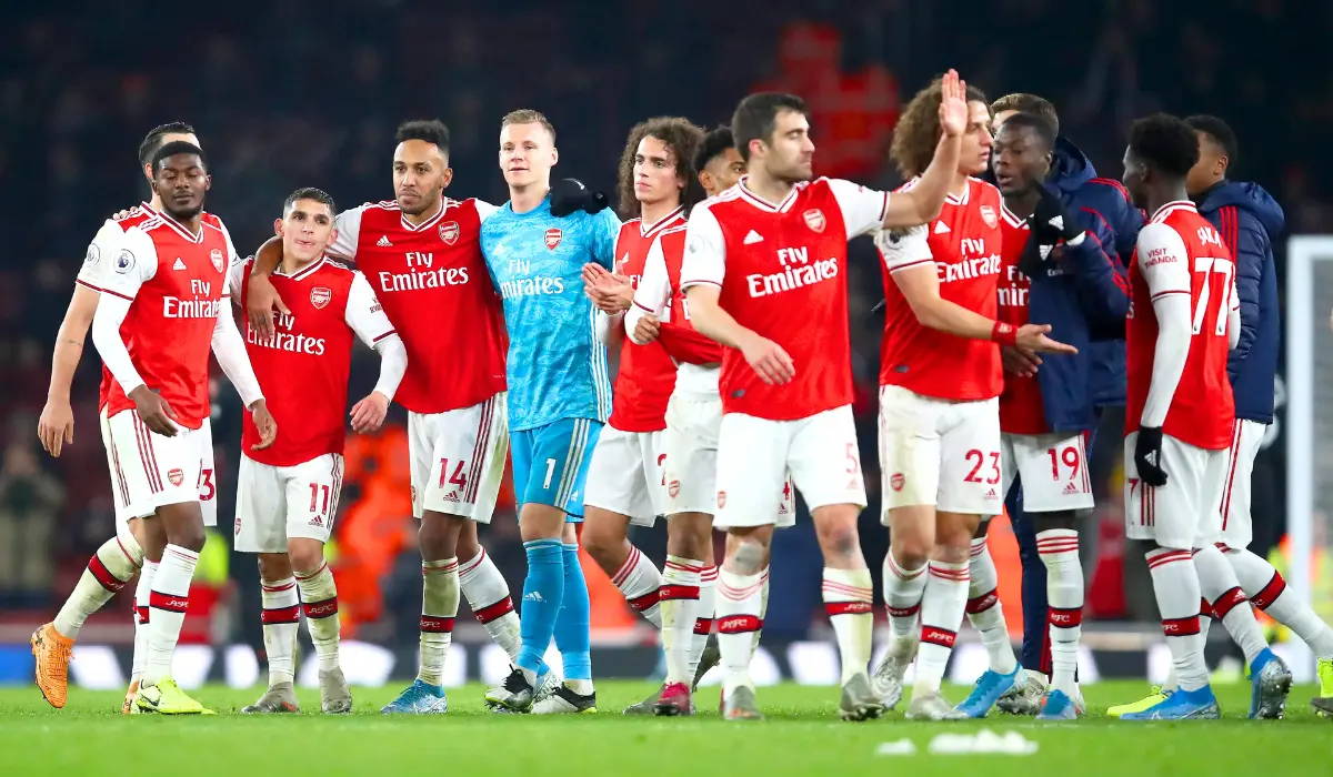 Arsenal xác nhận danh sách 19 cầu thủ 'khăn gói ra đi' vào mùa hè này