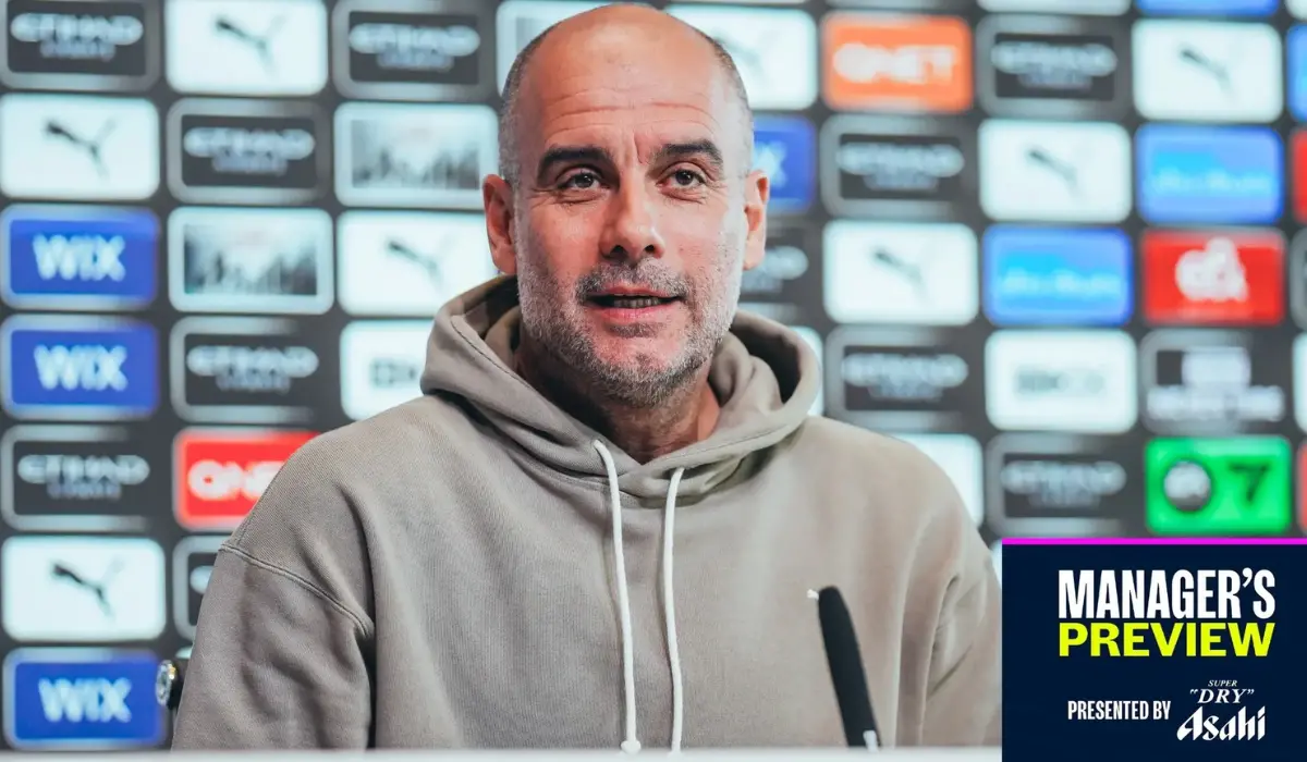 Pep Guardiola khẳng định Arsenal dễ vô địch Premier League hơn Man City