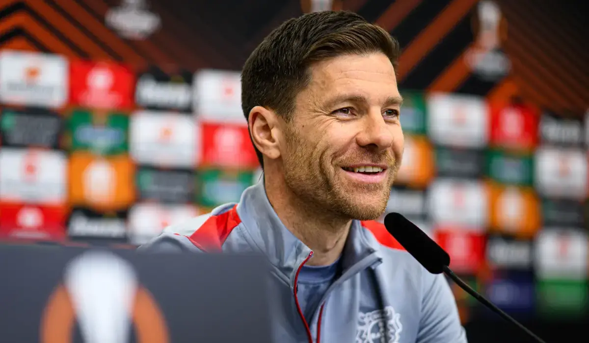 'Ai biết được' - Xabi Alonso bóng gió về khả năng dẫn dắt CLB Premier League