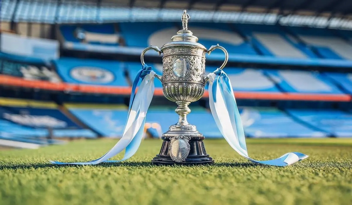 Fa Cup vấp phải làn sóng phản đối khi tuyên bố quyết định 'có 1 không 2'