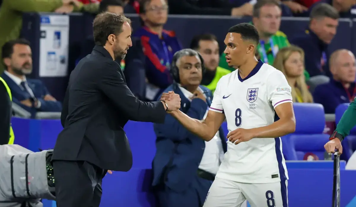 Southgate đáp trả gay gắt những chỉ trích nhắm vào Trent Alexander-Arnold