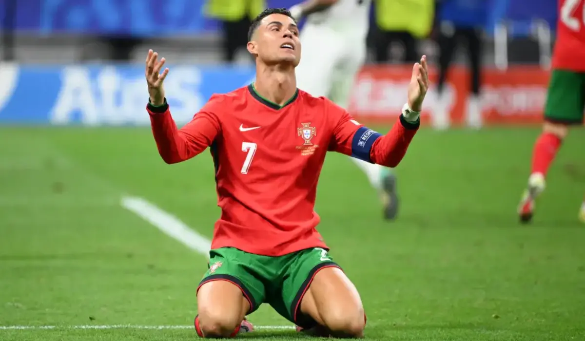 Bốn cầu thủ có thể thay thế Ronaldo ở trận gặp ĐT Pháp