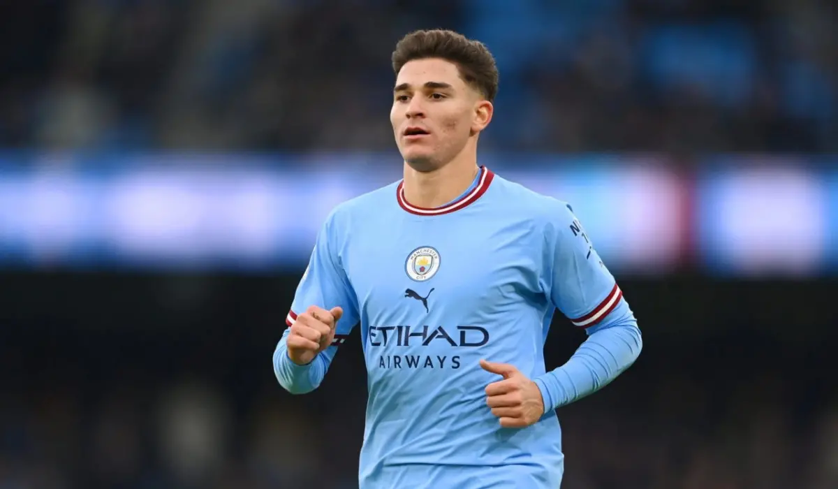 Man City quyết không bán Julian Alvarez vào mùa hè này.