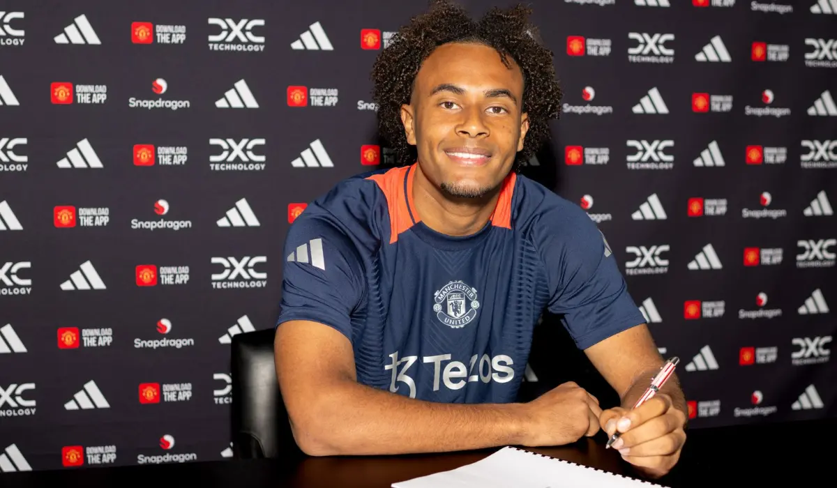 Zirkzee là tân binh đầu tiên của Man United trong mùa hè 2024.