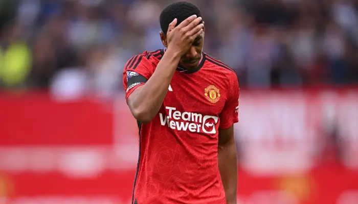 Anthony Martial thất vọng