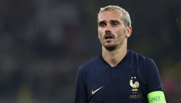 Đây là lần đầu tiên Griezmann vắng mặt ở đợt tập trung của ĐT Pháp từ tháng 11/2016.