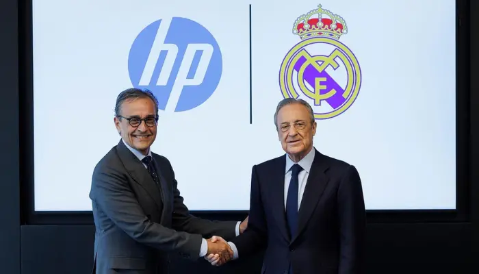 Antonio Lucio và Florentino Perez hoàn tất ký kết thỏa thuận giữa HP và Real Madrid.