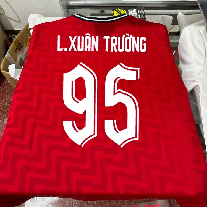 ao dau cua Luong Xuan Truong