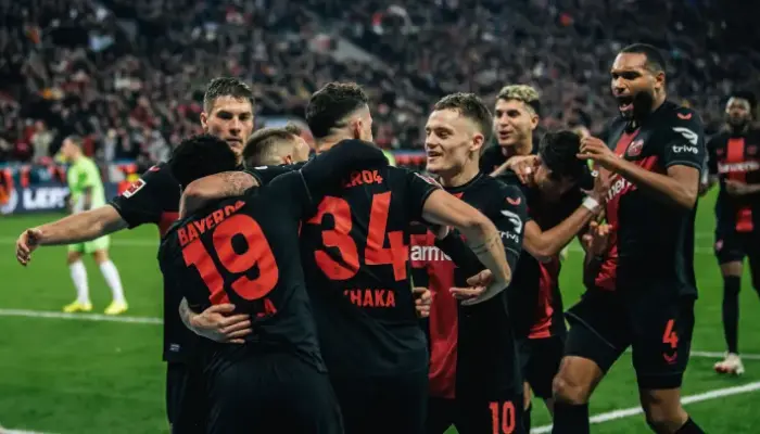 Bayer Leverkusen đang có lợi thế rất lớn ở cuộc đua Bundesliga.