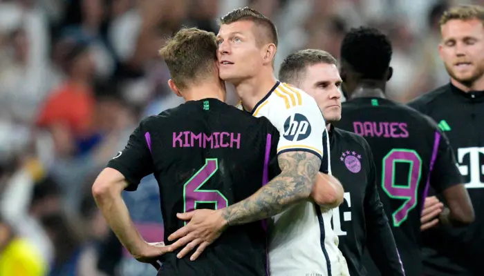 Kroos lần nữa để lại màn trình diễn đẳng cấp trước Bayern.