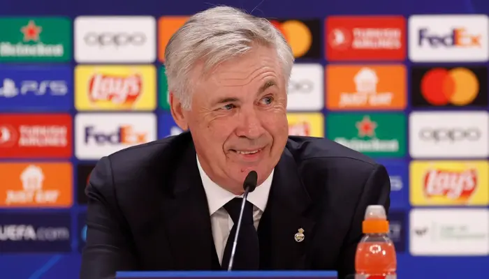 Ancelotti cho rằng cả 2 bên đều chịu bất lơi với quyết định của trọng tài.