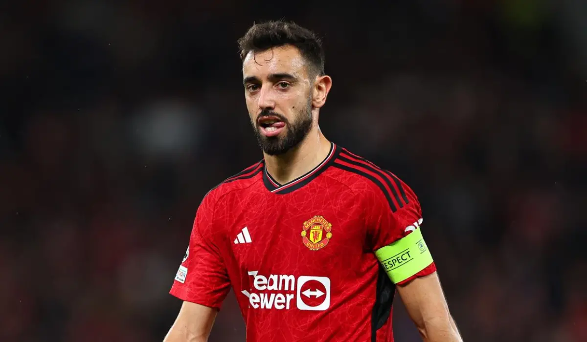 Bruno Fernandes đối mặt với án treo giò 2 trận ở Ngoại hạng Anh