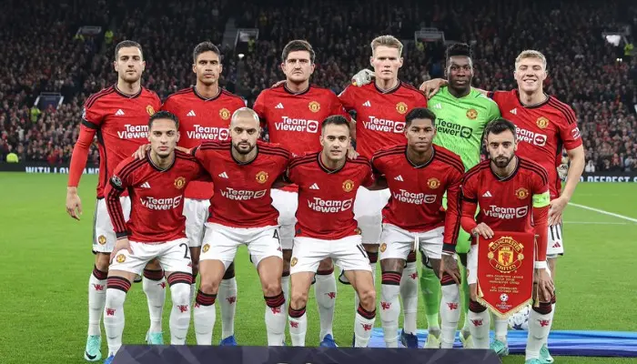 câu lạc bộ mạnh nhất thế giới Manchester United