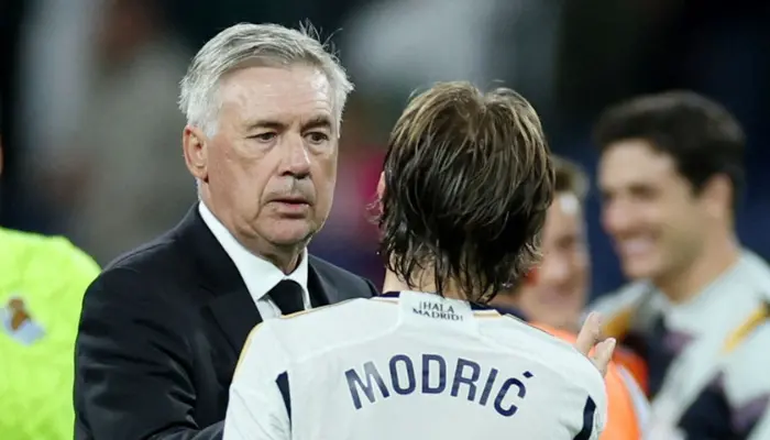 HLV Ancelotti tin rằng Modric là người sẽ tự đưa ra quyết định về tương lai của mình.