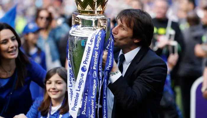 Conte vô địch epl