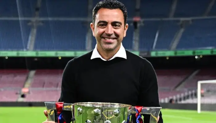 Xavi sẽ tiếp tục làm HLV Barca ở mùa giải năm sau.