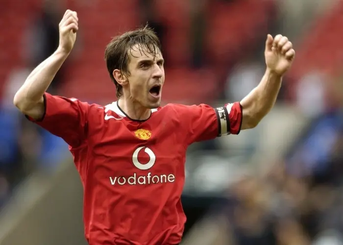 Gary Neville trong đội hình MU huyền thoại