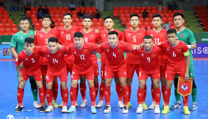 ĐT Futsal Việt Nam ra quân ở VCK Futsal châu Á trong trận đấu với Myanmar.