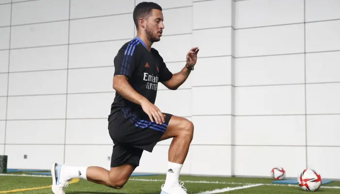 Hazard muốn có thêm đội ngũ vật lý trị liệu trong thời gian ở Real Madrid.