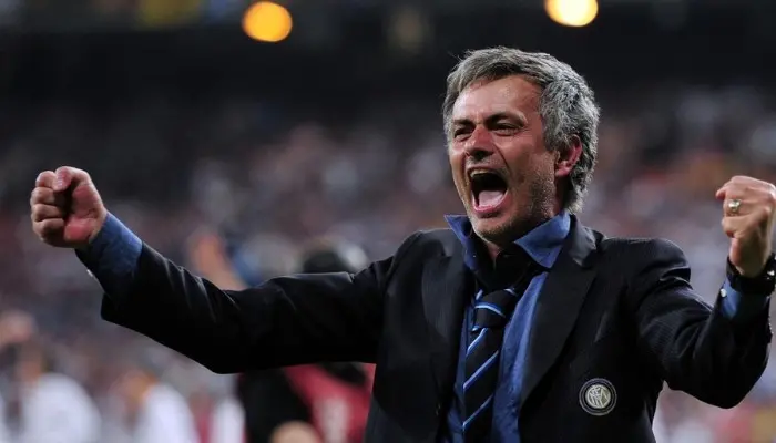 huấn luyện viên giỏi nhất thế giới José Mourinho