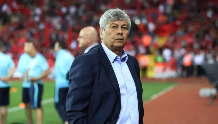 huấn luyện viên giỏi nhất thế giới Mircea Lucescu