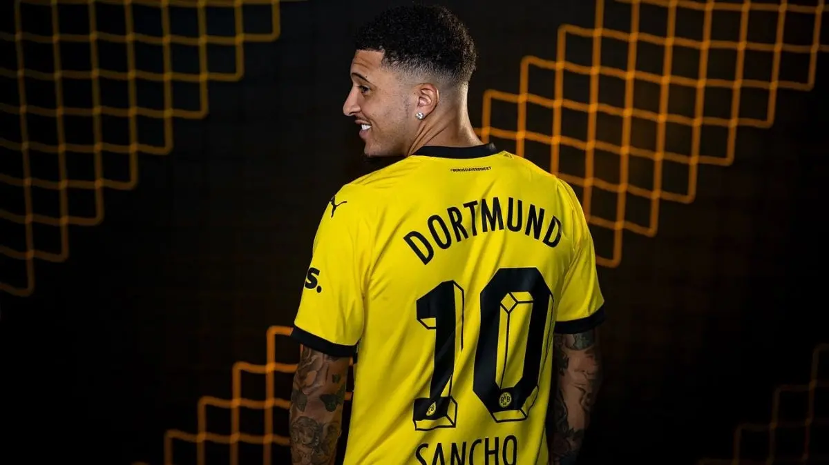 Jadon Sancho trở về Dortmund