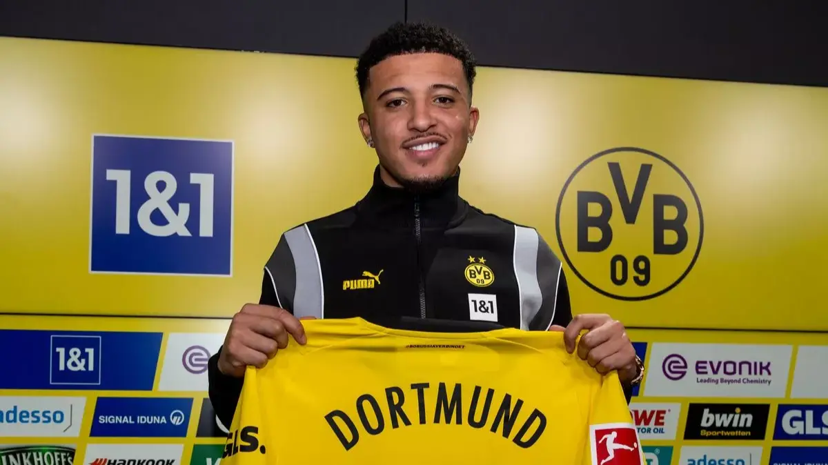 Jadon Sancho ra mắt Borussia Dortmund