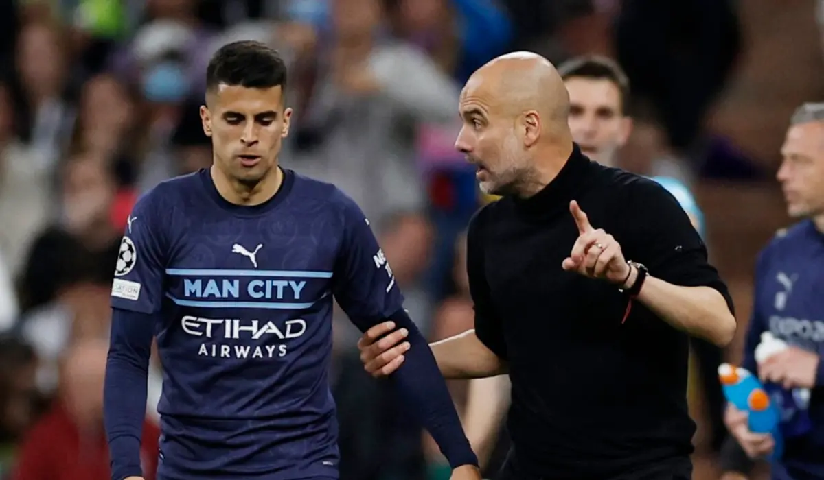 Sao Bồ Đào Nha tố HLV Pep Guardiola nói láo khiến mình rời Man City