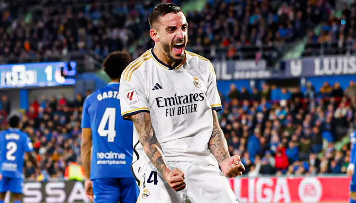 Joselu nhân đôi cách biệt cho Real Madrid với pha dứt điểm tinh tế, đánh bại hoàn toàn thủ thành Soria.