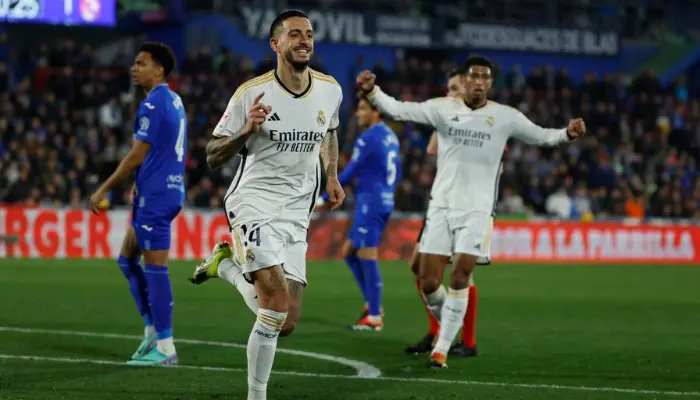 Joselu tỏa sáng với cú đúp giúp Real Madrid nhẹ nhàng vượt qua Getafe.