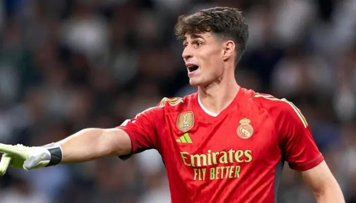 Kepa đánh mất vị trí của mình tại Real Madrid vì chấn thương cơ khép.