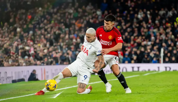 Lisandro mới trở lại trong trận đấu với Tottenham vào giữa tháng 1 vừa qua.