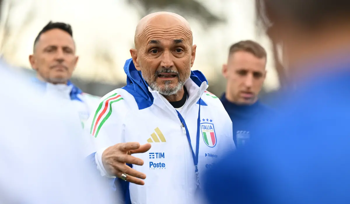 HLV Spalletti ra yêu cầu đặc biệt với các học trò tuyển Ý