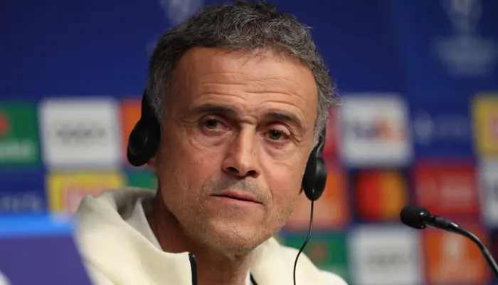 Luis Enrique từ chối đề cập về thời gian thi đấu của Mbappe.