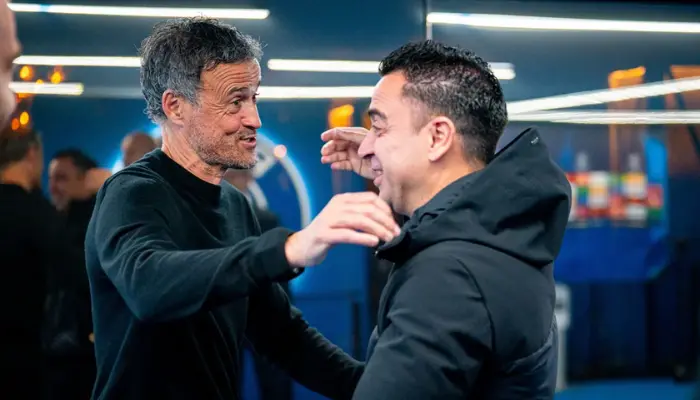 Luis Enrique thừa nhận Xavi là HLV rất tài năng.