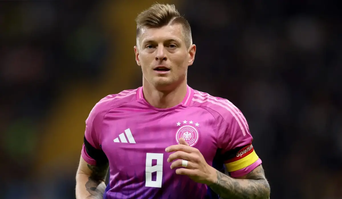 Kroos lập tức mang lại làn gió mới đầy tích cực cho ĐT Đức.