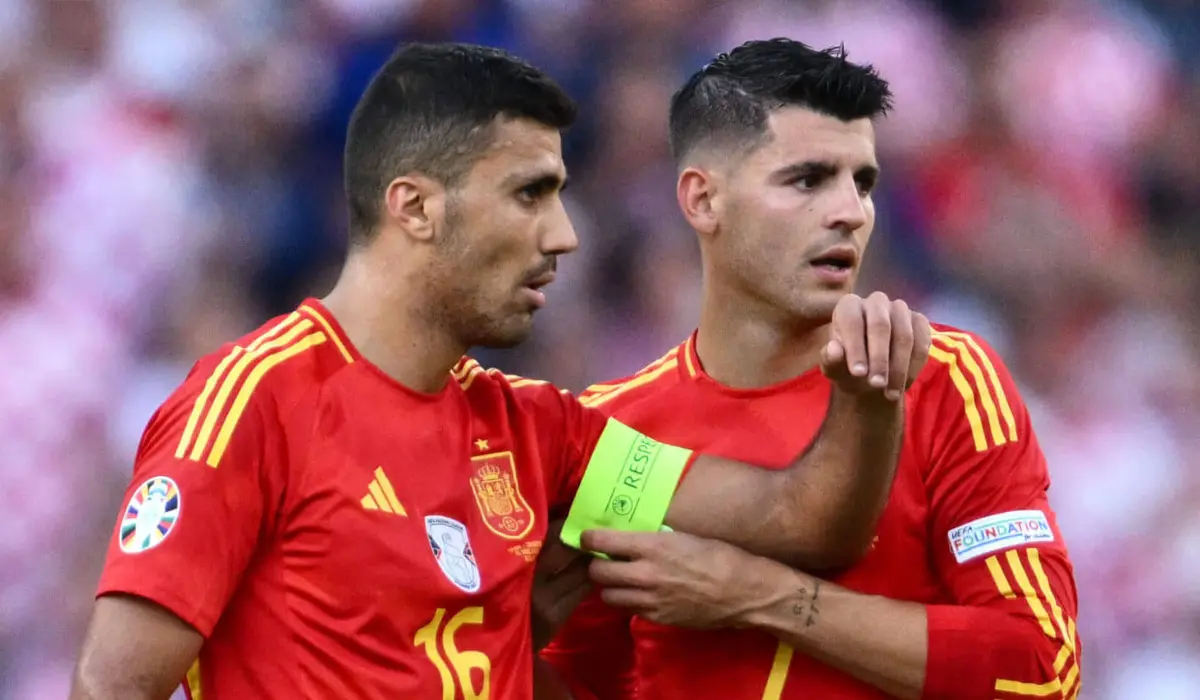 Morata và Rodri đều rời sân sớm vì chấn thương.