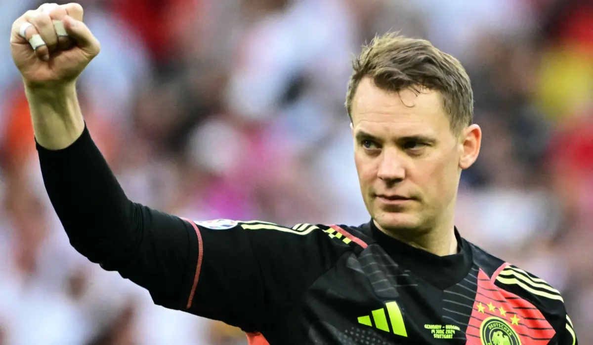 Manuel Neuer sẽ mãi là 'cái gai' của CĐV tuyển Đức vì...