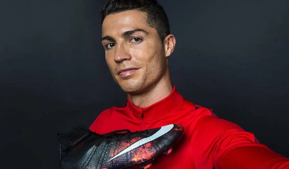 Ronaldo từ lâu đã là gương mặt thương hiệu của mẫu giày Nike Superfly.