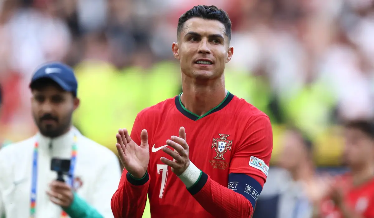 Ronaldo cùng Bồ Đào Nha đã chắc suất vào vòng 16 đội với vị trí nhất bảng F.