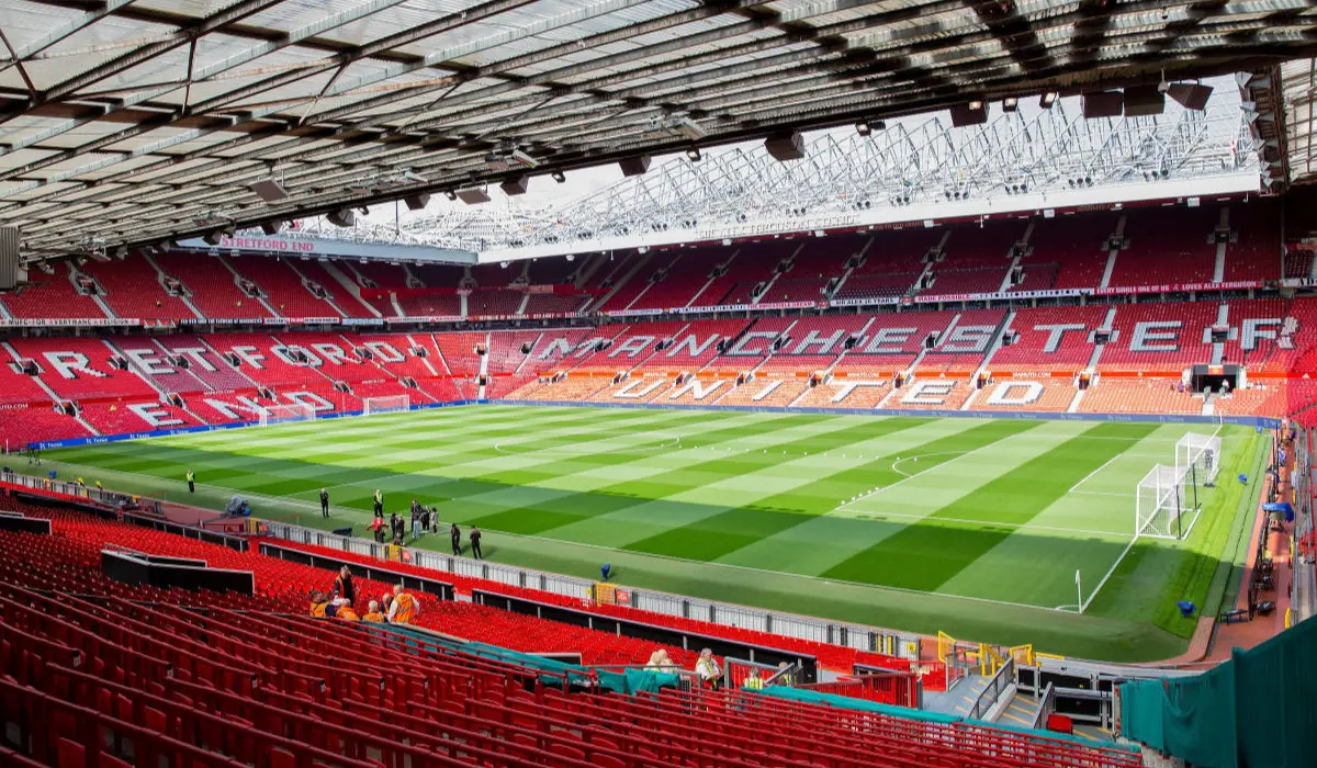 Jim Ratclife thật sự muốn biến Old Trafford thành 'Wembley phương Bắc'.