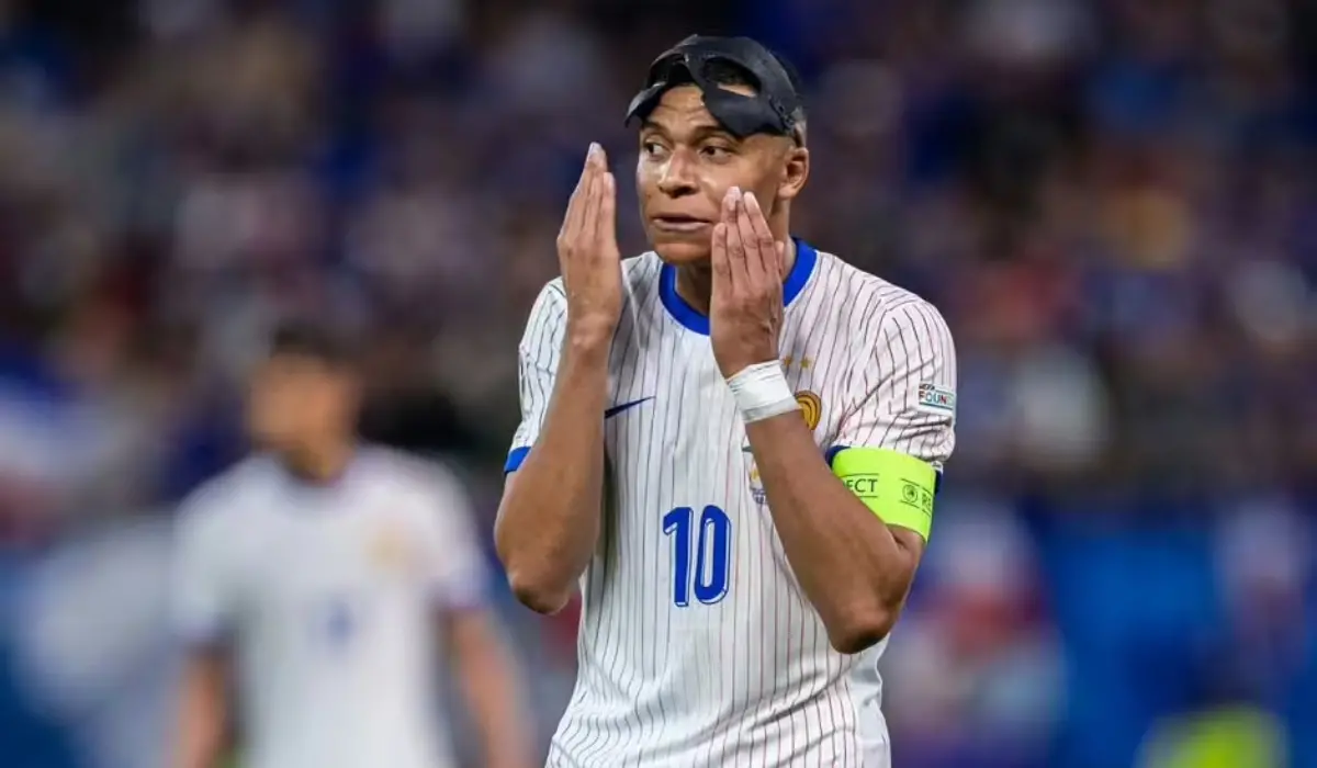 Mbappe chấn thương