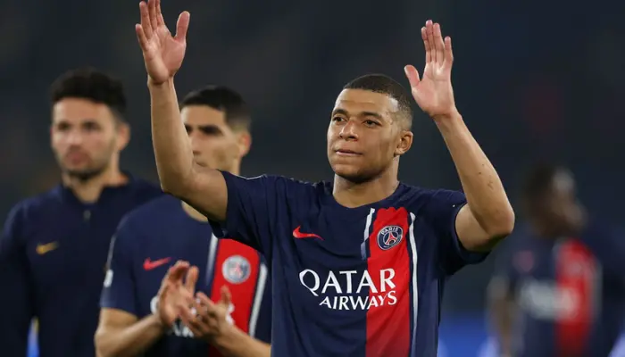 Mbappe chia tay PSG