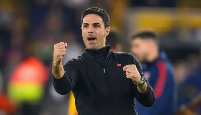 Mikel Arteta ăn mừng